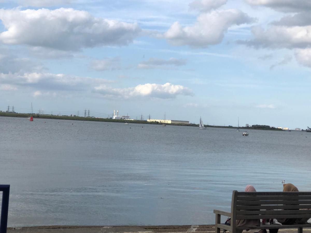 Strand Beach View House Gillingham  Luaran gambar